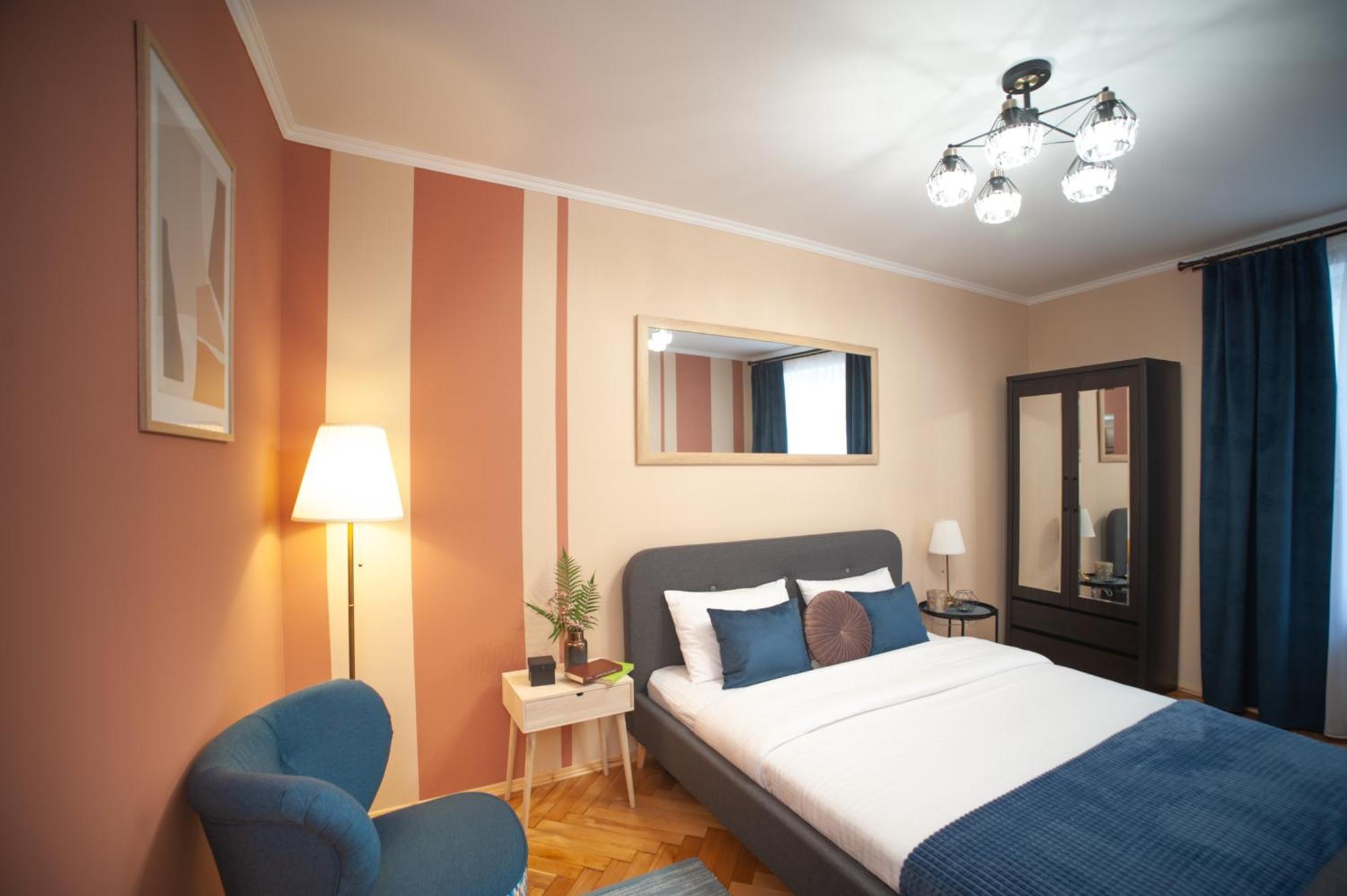 Romantic Suite, 3Mins To Rynok Square Lviv Buitenkant foto